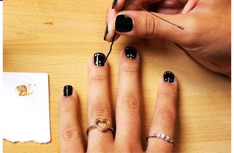 Gold and Black Nail Art Gold and Black Nail Art
