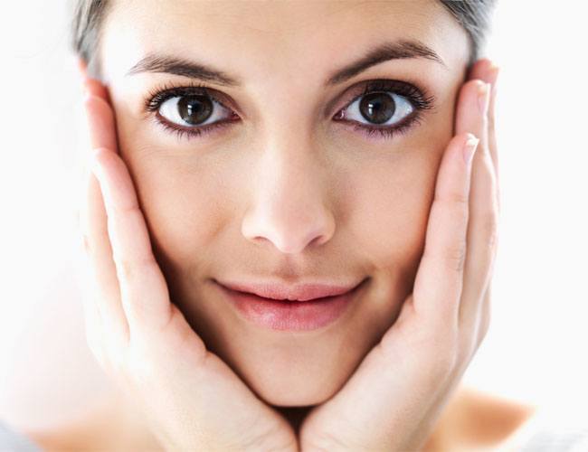 Boosts the Production of Collagen