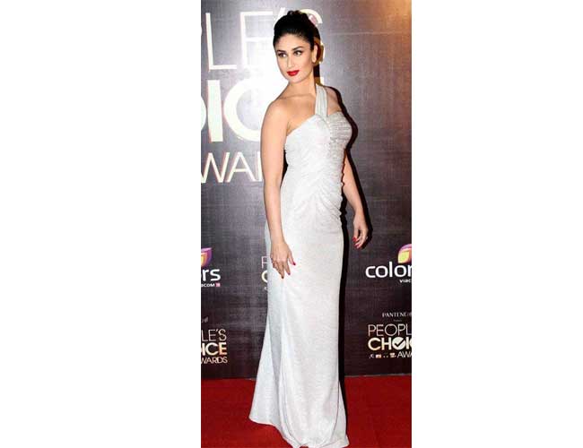 Kareena Kapoor Khan in David Meister Gown