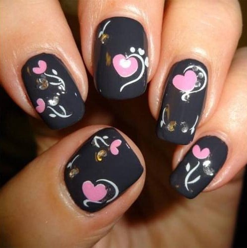 V-day nail art designs