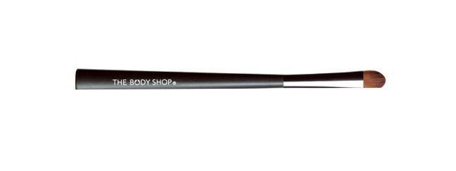 eye shadow brush