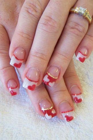 French hearts nail art