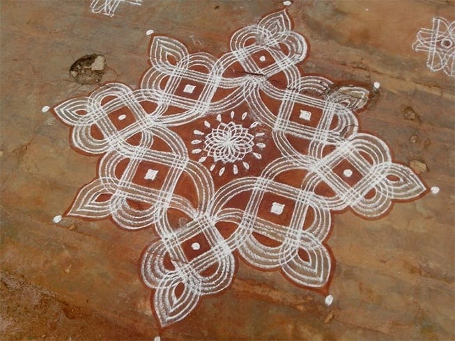 Sankranthi Rangoli With Lines