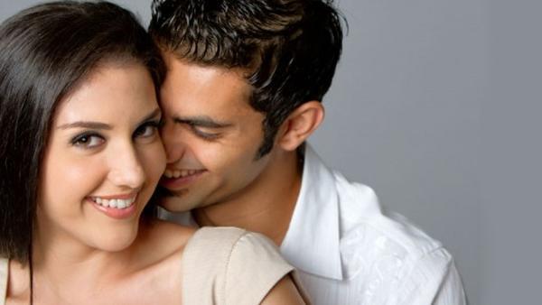 10 Qualities Men Love to see in Women