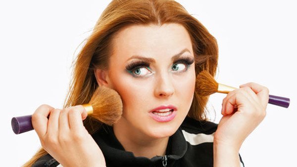 Six Makeup Nightmares Every Girl Deals With