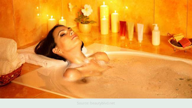 Top 7 Essentials for a Perfect and Relaxing Bath