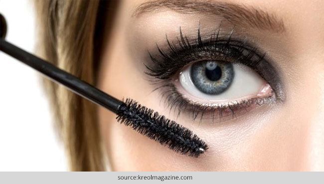 Avoid these mistakes while wearing your mascara