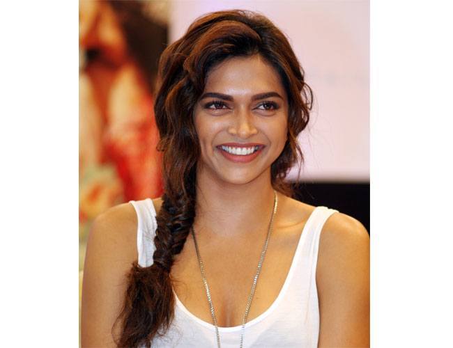 Deepika Padukone - The Quintessential Beauty of Bollywood, One Face with Many Talents