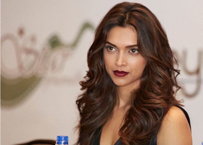 Deepika Padukone The Quintessential Beauty Of Bollywood 