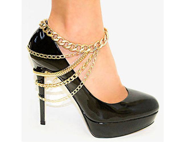 put your best foot forward