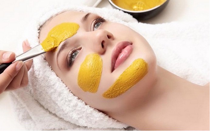 Benefits of turmeric milk for skin