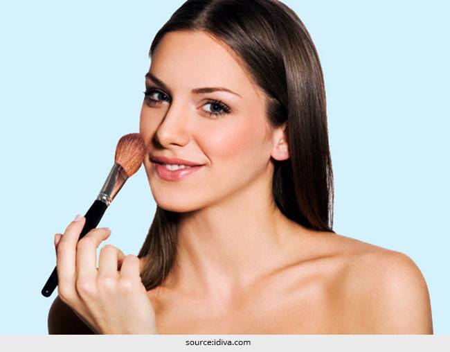 DIY Everyday Natural Makeup for Busy Girls