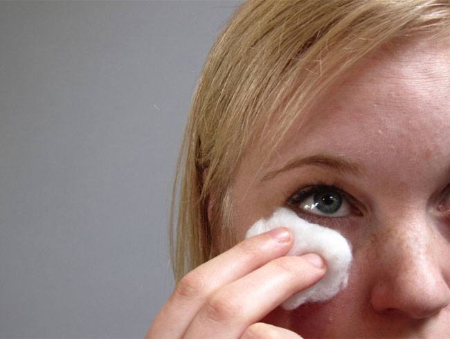 Eye Makeup Remover