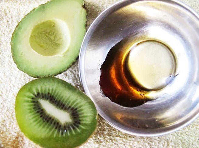 Kiwi Avocado Face Pack