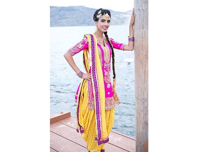 5 New Style of Punjabi Suits Made by Punjabi Women