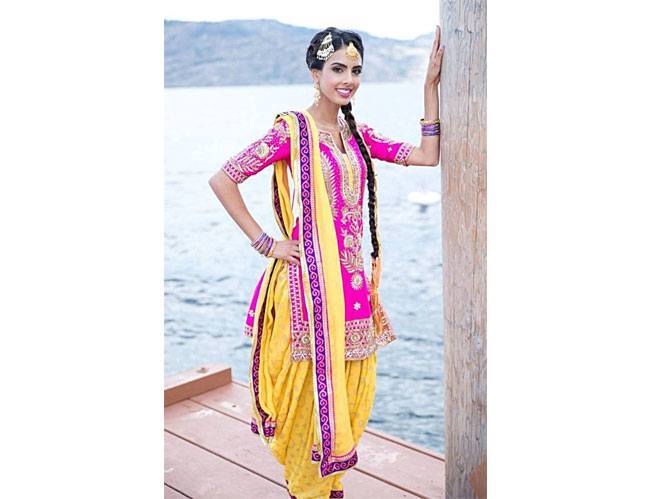 5 New Style Of Punjabi Suits Made By Punjabi Women 