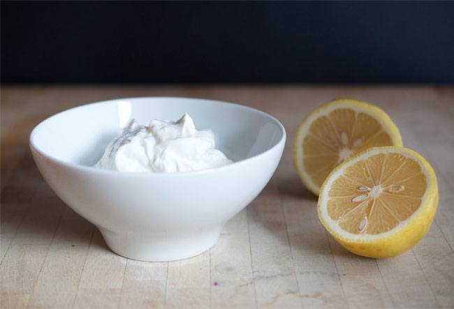 Yogurt and lemon