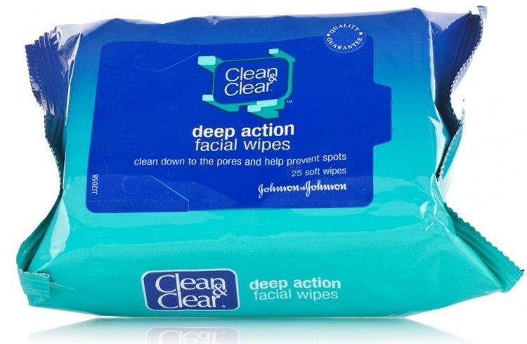 Clean and Clear Makeup Dissolving Facial Wipes