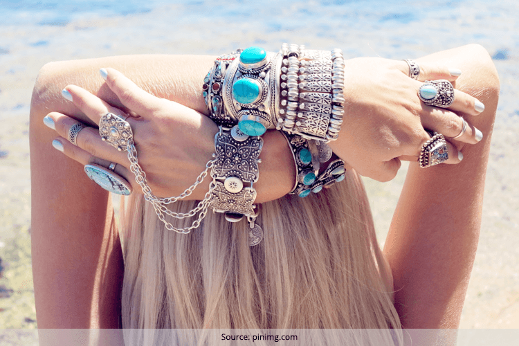 How to Wear Silver Boho Bangle Bracelets 