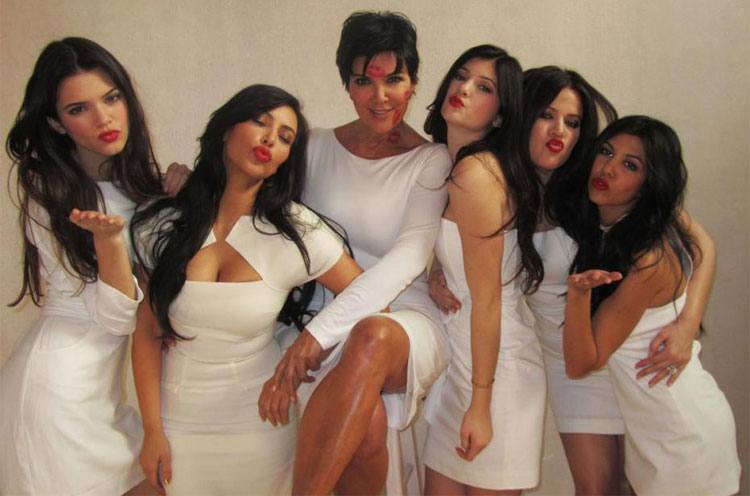Mothers day in Kris Jenner and her daughters