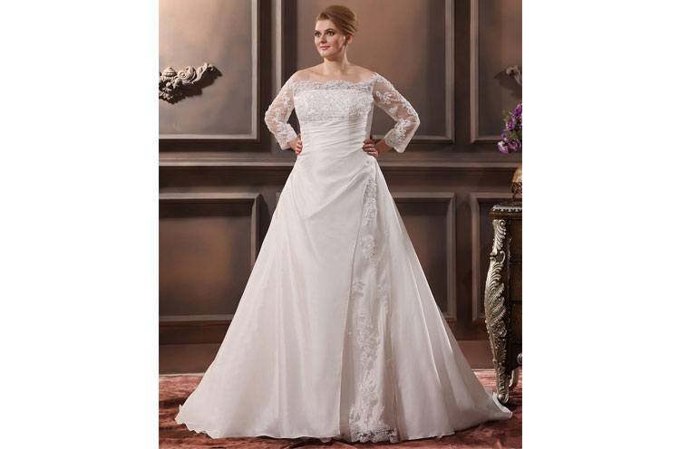 Off Shoulder Lace Applique Plus Size Wedding Dress