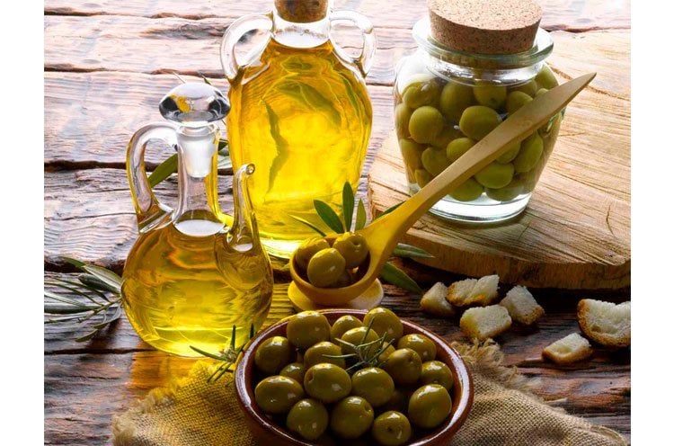 Olive Oil for Back Acne