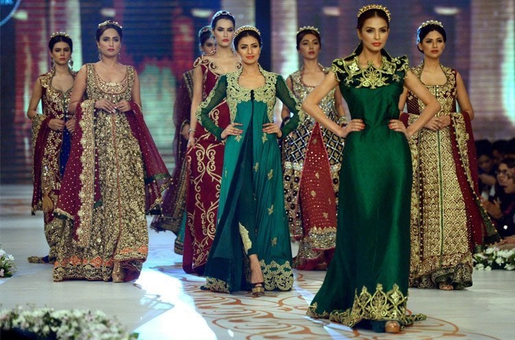 Pakistani Fashion Designers