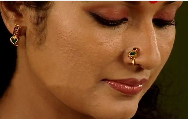 Palakka nose stud