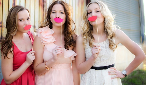 bachelorette party gifts for bride