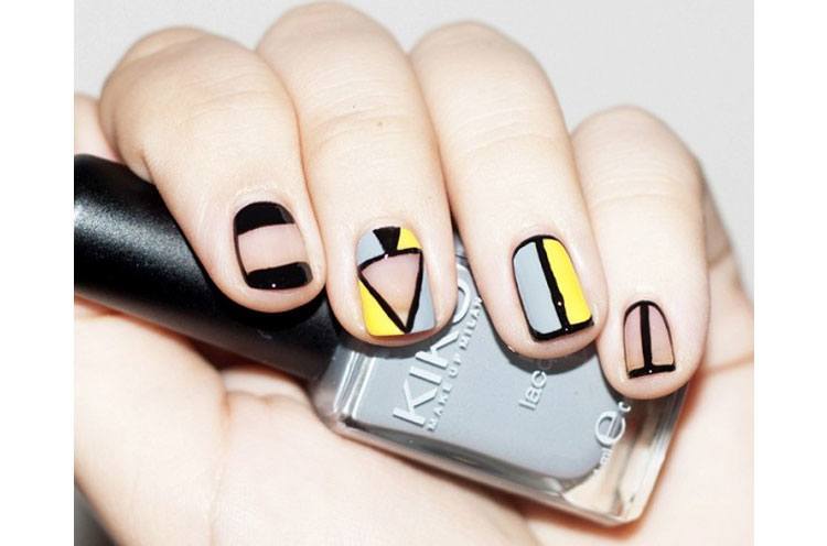 graphic black and white Negative Space Nail Arts