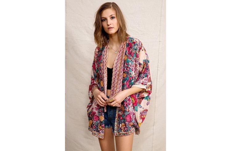 Top women Kimonos