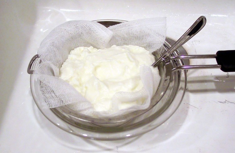 Dahi for Acne Dahi for Acne