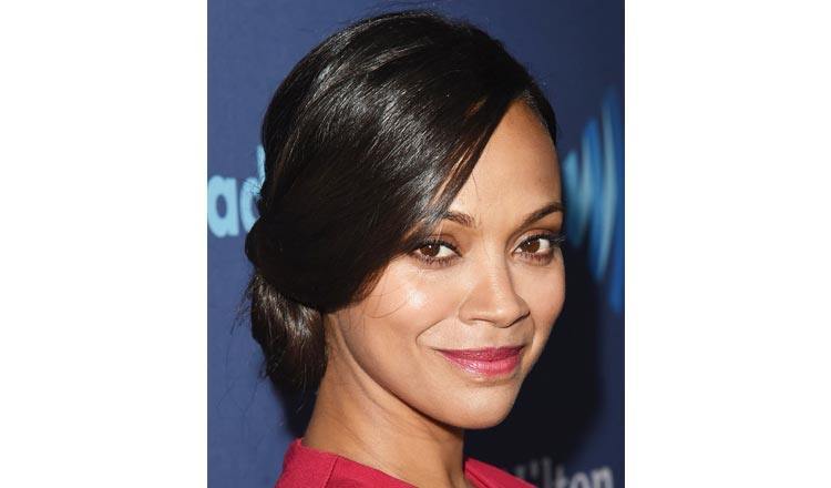 Zoe Saldana look