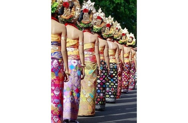 BALI sarongs
