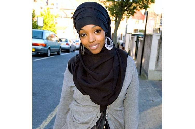 Hijab Earring Fashion