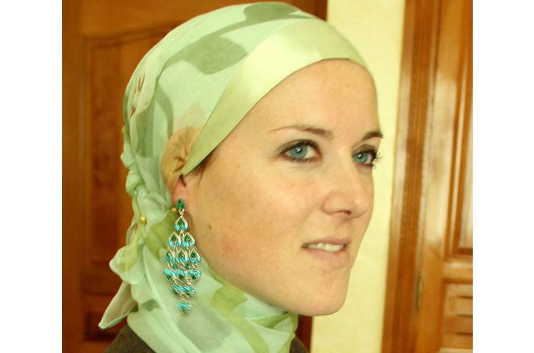 Hijab with Earrings