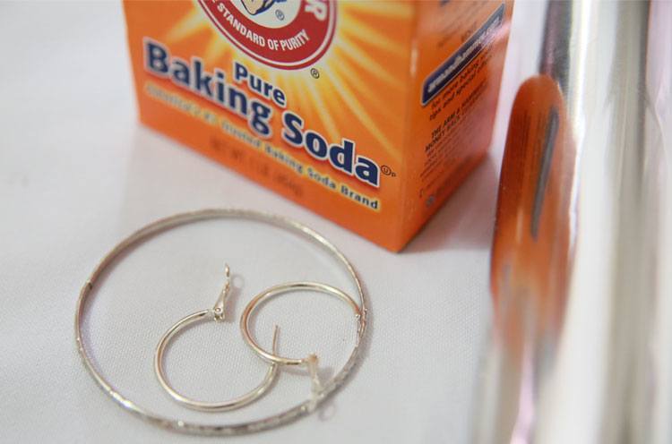 How to Clean Sterling Silver with Baking Soda