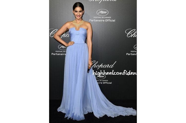 Sonam Kapoors -Fashion in Elie Saab