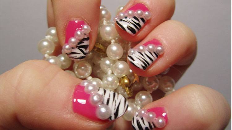 Womens 3D nail art