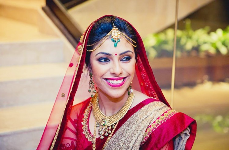 Indian bride eyes