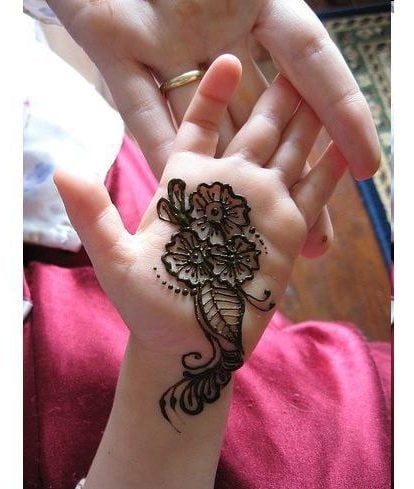 42 Mehndi Designs For Kids Adoring The Little Princesses