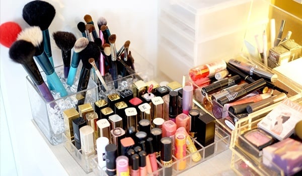 Ways to Organise Makeup