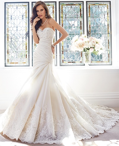 Alessandra Rinaudo bridal gowns