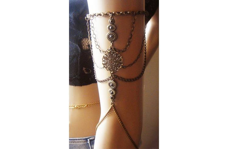 Arm chains for women