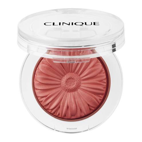 So erhalten Sie die klassische Blush Touch für das leuchtende Glühen  