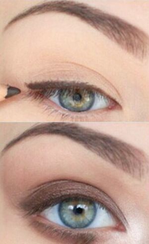 Eye makeup