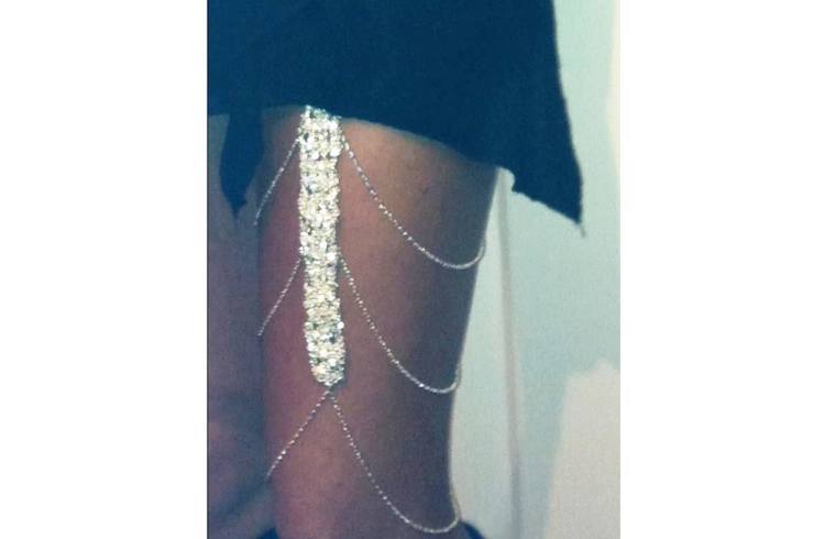 Chunky thigh chain