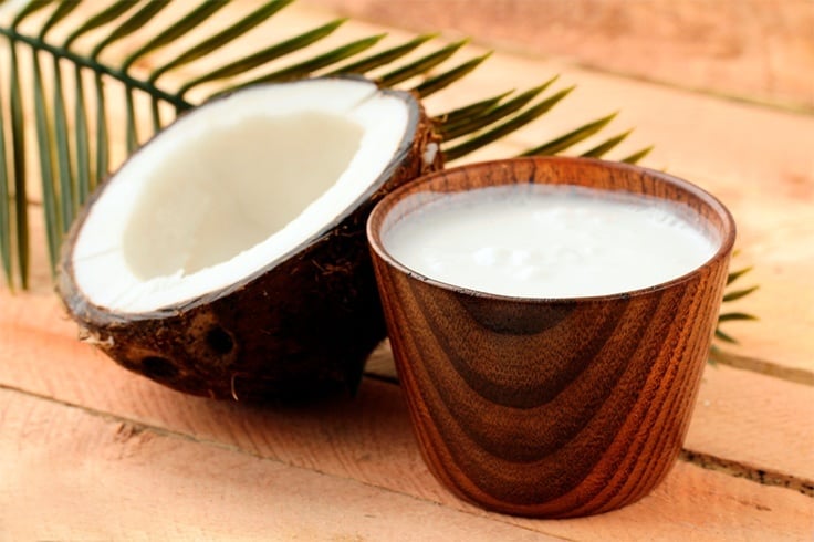 Coconut mask for dry hair