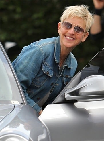 Ellen De Generes in Denim Shirt