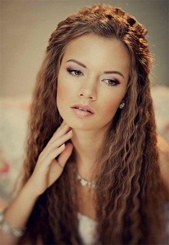 30 Hairstyles for Crimped Hair in the 21st Century  Blufashion